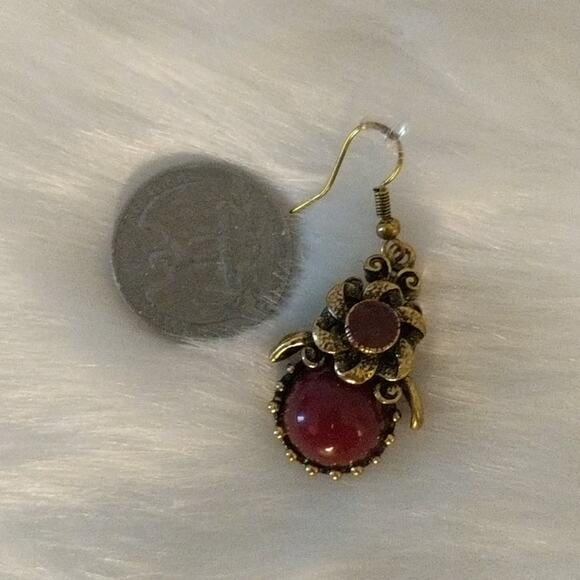 Antique style drop earrings - Picture 3 of 3